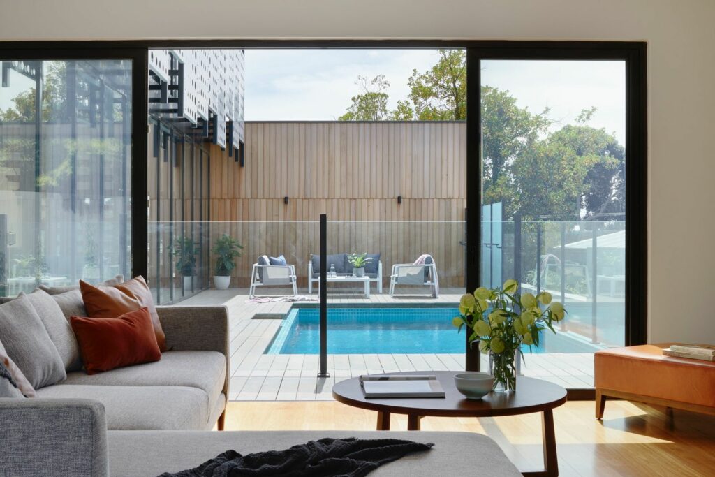 Cottages with Swimming Pools