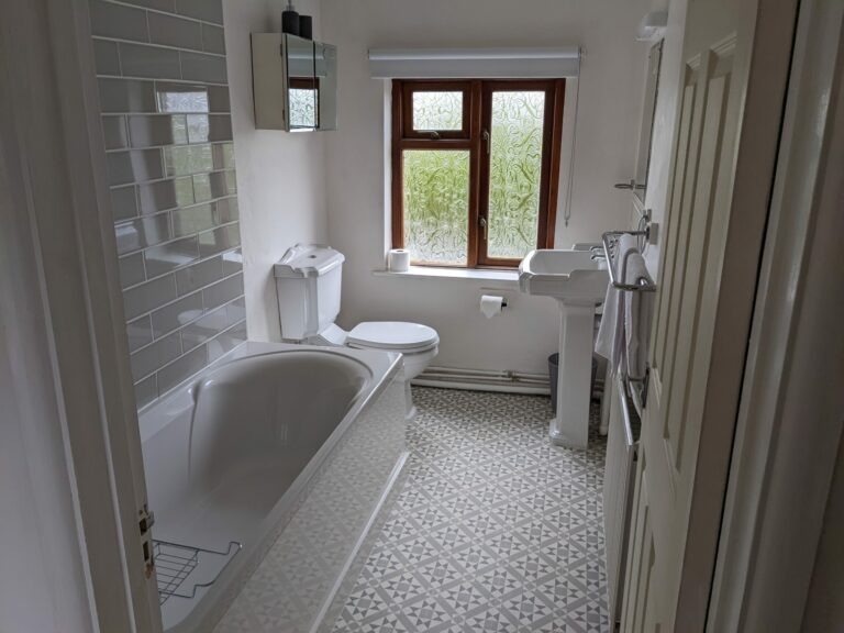 Upstairs Bathroom